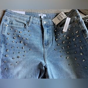 Brand New with Tags BP Vintage Light Jean Jewels, size 31
